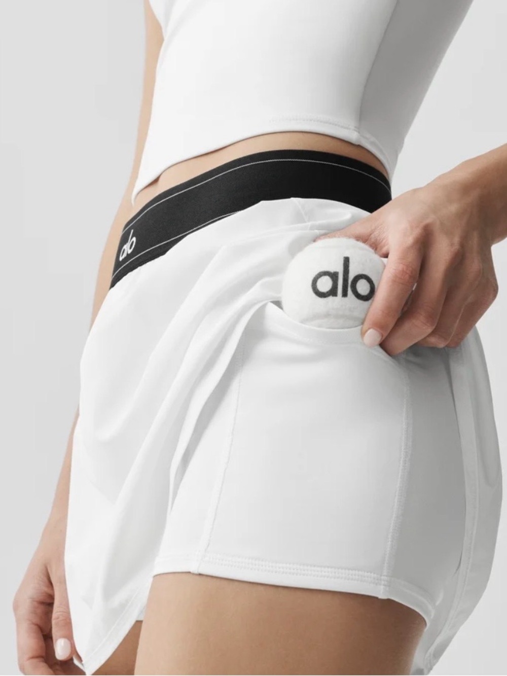 ALO Yoga Match Point White Tennis Skort. Size S - Picture 3 of 9